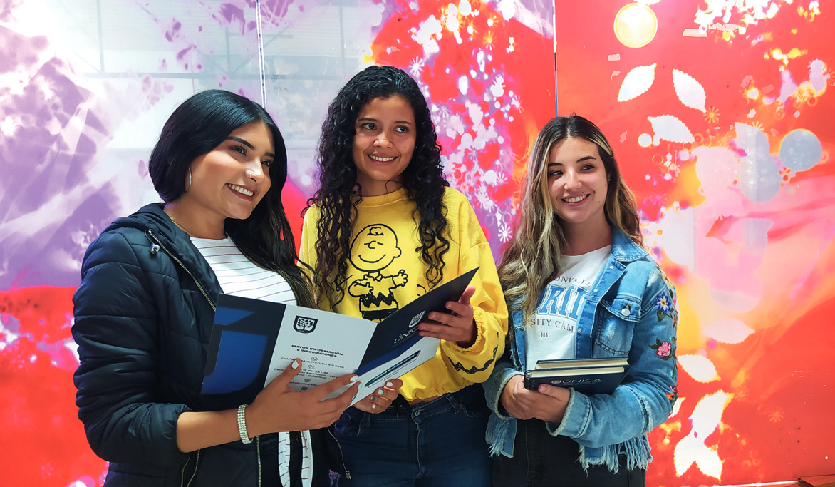 UNICA celebra gala de graduacion con mas de 300 nuevos profesionales